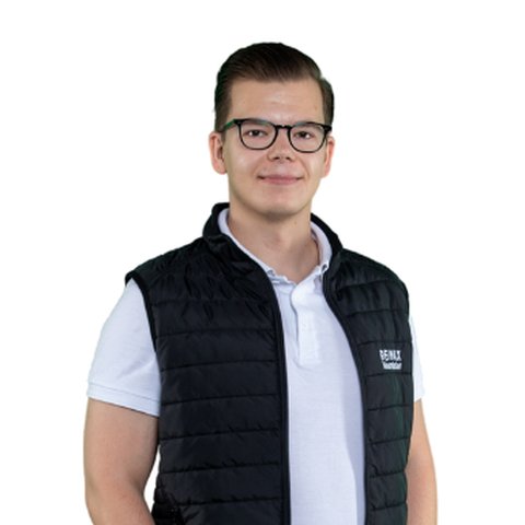 Dominique-Etienne Tode, Immobilienmakler bei REMAX Neumünster – Ihr persönlicher Makler